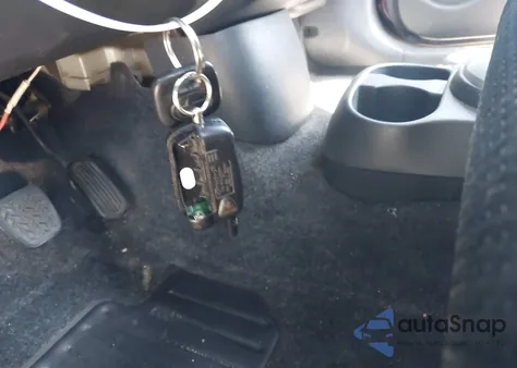 2005 Scion Xb from USA, damaged, VIN JTLKT334X50179370